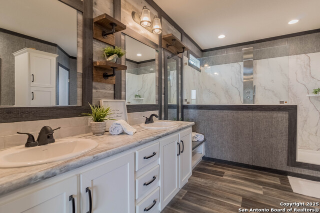 Image 12 of 40 For 290 Lilly Bear Ln.