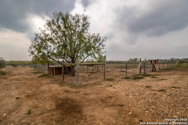 Image 31 of 40 For 290 Lilly Bear Ln.