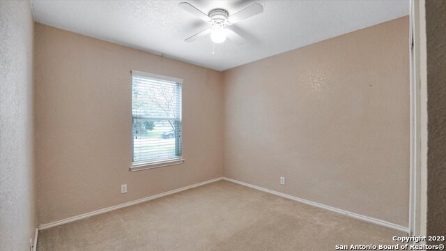 Image 29 of 39 For 3967 Cherokee Blvd