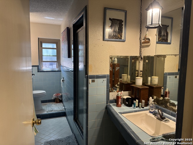 Listing photo id 26 for 7084 Richter