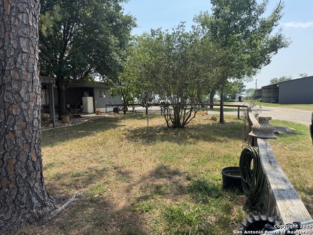 Listing photo id 33 for 7084 Richter