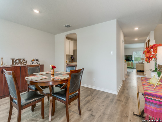 Image 5 of 25 For 914 Sage Thrasher