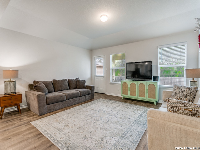 Image 7 of 25 For 914 Sage Thrasher