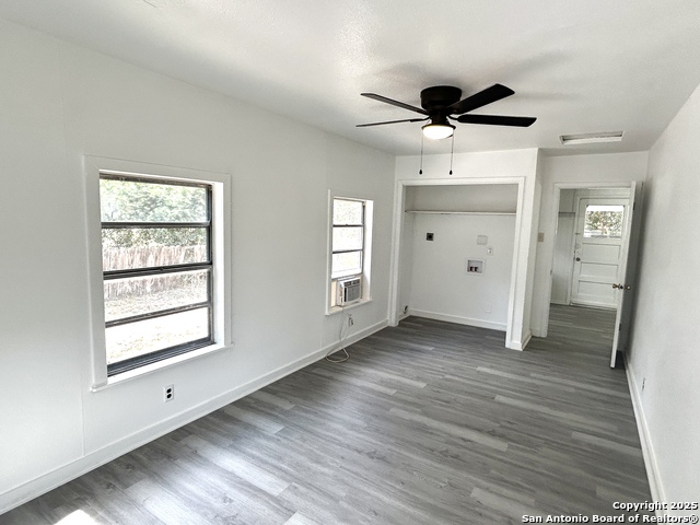 Image 9 of 22 For 1506 Avenue E N