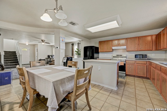 Image 8 of 21 For 7 Bedford Bay