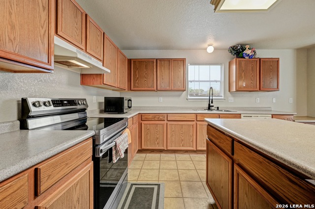 Image 9 of 21 For 7 Bedford Bay