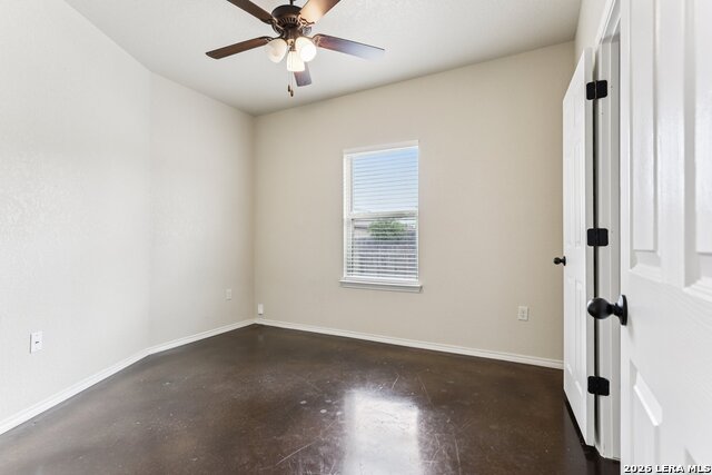 Image 13 of 26 For 219 Eugene Pass