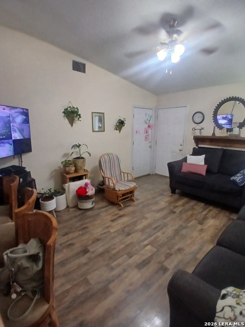 Image 8 of 8 For 10226 Apricot Field