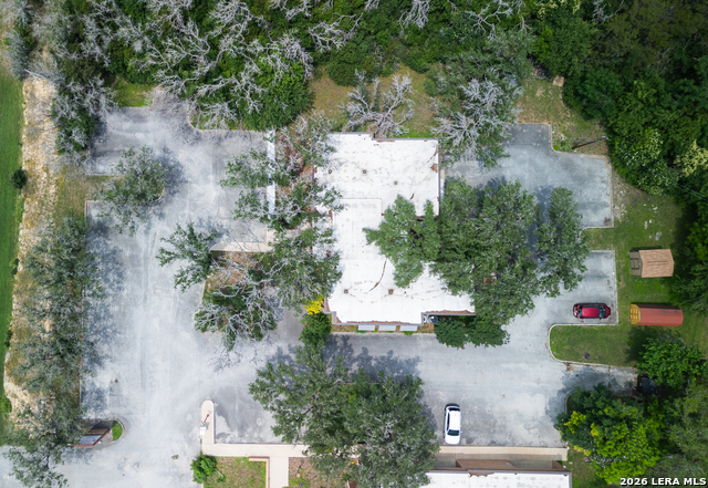 Listing photo id 7 for 13438 Bandera