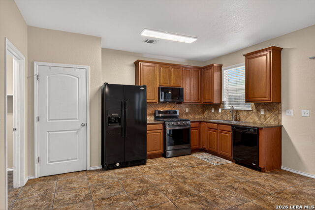 Image 10 of 38 For 10713 Gemsbuck Lodge