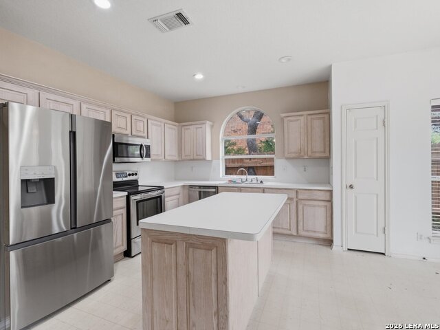 Image 7 of 25 For 4027 Legend Ranch