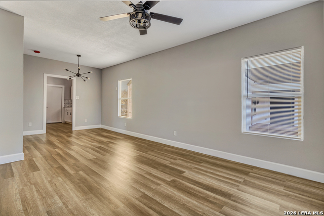 Image 13 of 21 For 1805 Texas  