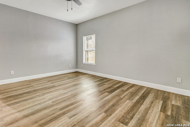 Image 14 of 21 For 1805 Texas  