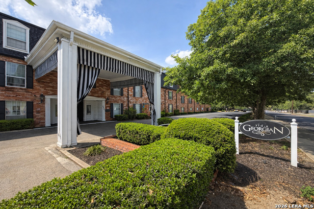 Details for 8401 New Braunfels N 213a, San Antonio, TX 78209