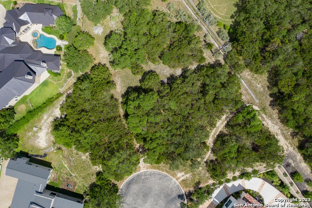 Image 10 of 21 For 3 Brayton Place