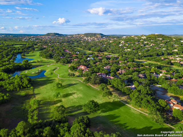 Image 12 of 21 For 3 Brayton Place