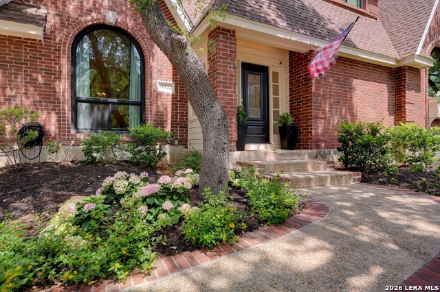 Image 3 of 50 For 15722 Dawn Crest