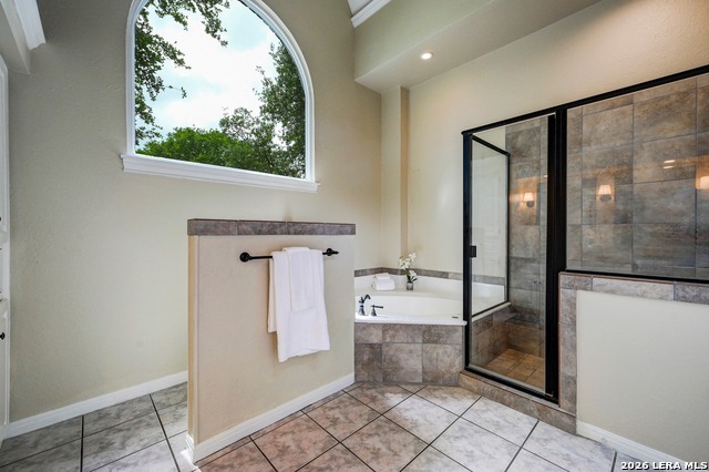 Image 30 of 50 For 15722 Dawn Crest