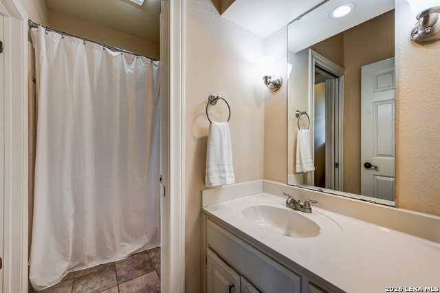 Image 39 of 50 For 15722 Dawn Crest