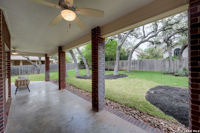 Image 46 of 50 For 15722 Dawn Crest