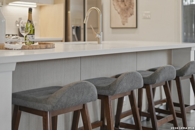 Image 29 of 30 For 402 Everest  