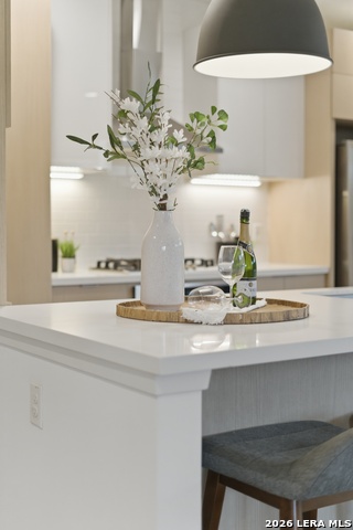 Image 30 of 30 For 402 Everest  