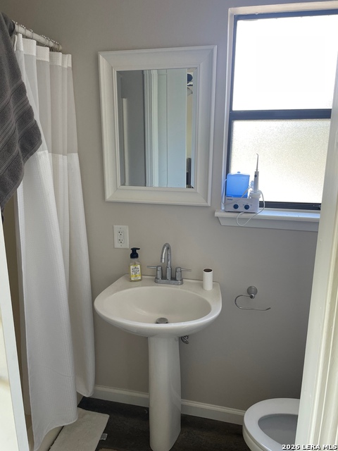 Image 15 of 37 For 3145 Westview