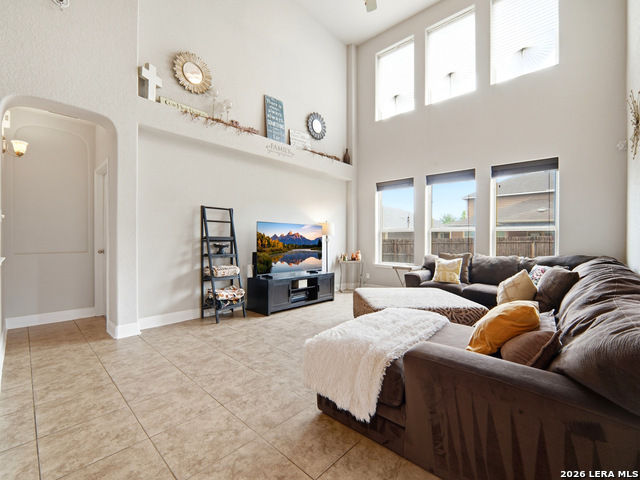 Image 7 of 26 For 113 Grand Vista