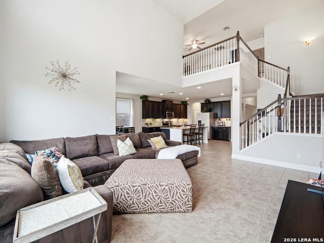 Image 9 of 26 For 113 Grand Vista