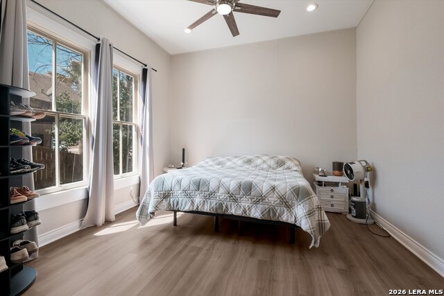 Image 14 of 24 For 930 Hays  