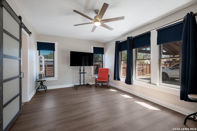 Image 20 of 24 For 930 Hays  