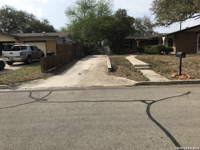 Image 17 of 29 For 4626 Duquesne Dr