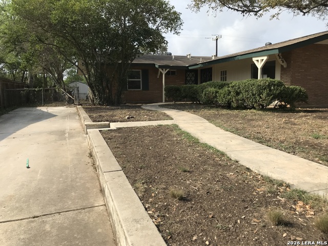 Image 18 of 29 For 4626 Duquesne Dr