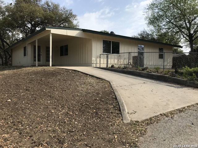 Image 20 of 29 For 4626 Duquesne Dr