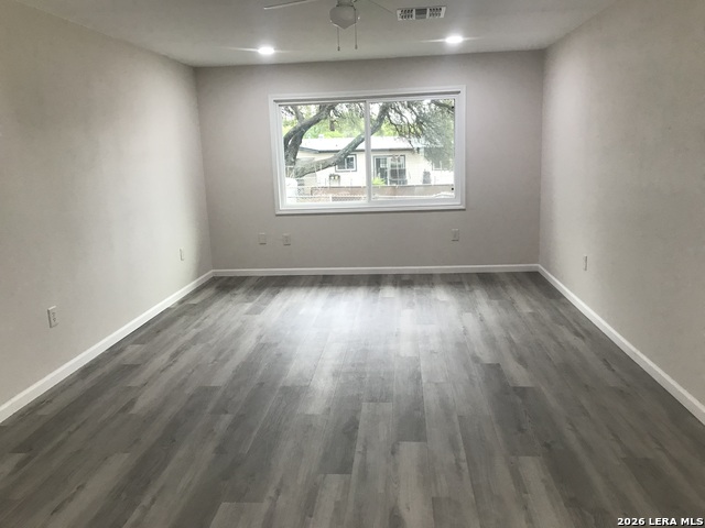 Image 27 of 29 For 4626 Duquesne Dr