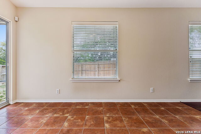 Image 14 of 45 For 9302 Bartlett Fls