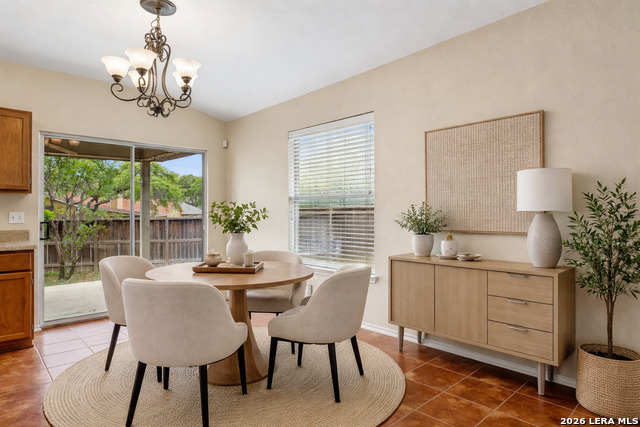 Image 15 of 45 For 9302 Bartlett Fls