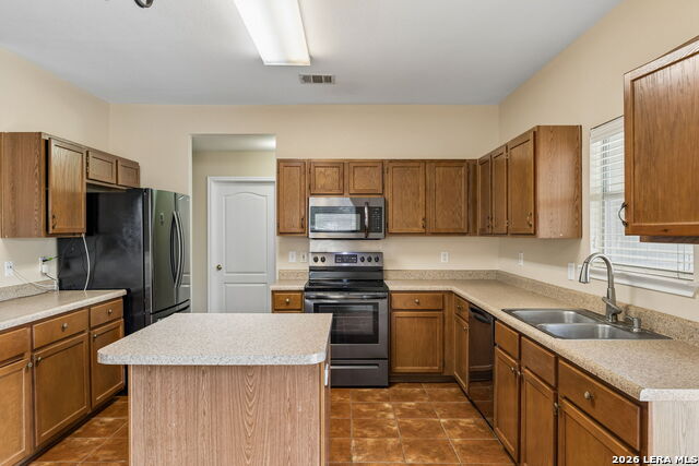 Image 18 of 45 For 9302 Bartlett Fls