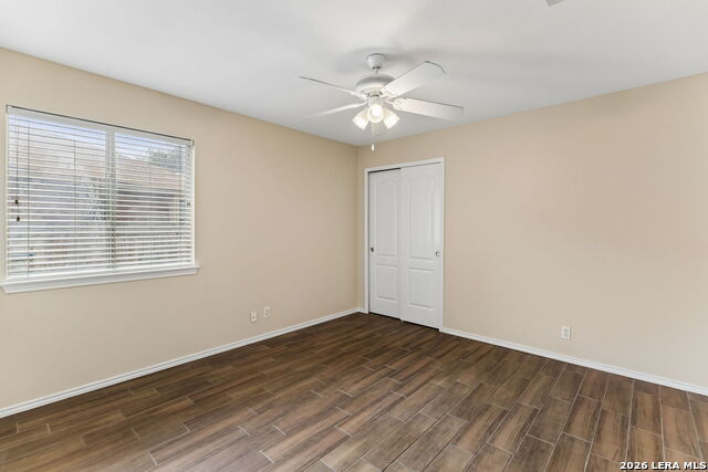 Image 30 of 45 For 9302 Bartlett Fls