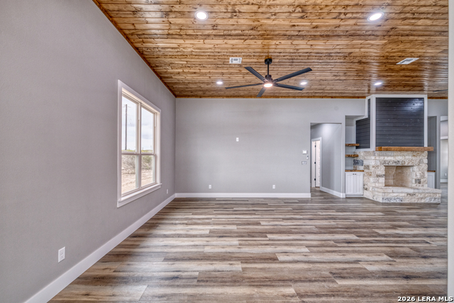 Image 41 of 68 For 22 Greystone Hills Circle