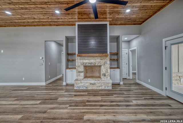 Image 42 of 68 For 22 Greystone Hills Circle