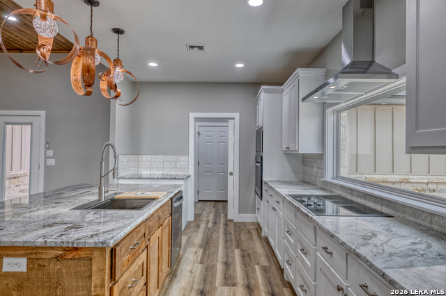 Image 44 of 68 For 22 Greystone Hills Circle