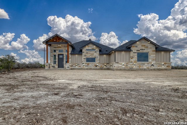 Image 5 of 68 For 22 Greystone Hills Circle