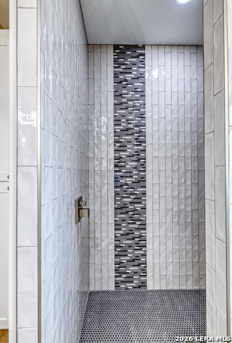 Image 60 of 68 For 22 Greystone Hills Circle