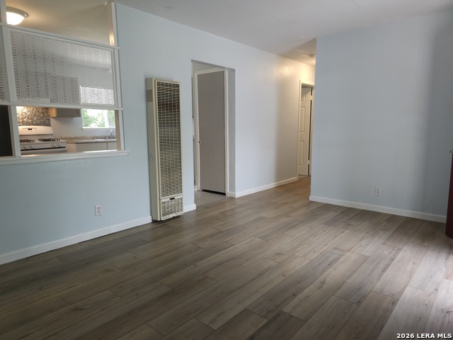 Image 3 of 11 For 5619 Stonybrook Dr