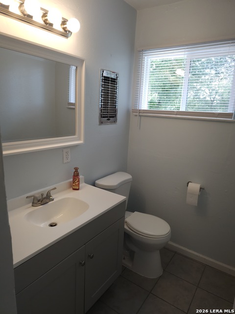 Image 9 of 11 For 5619 Stonybrook Dr