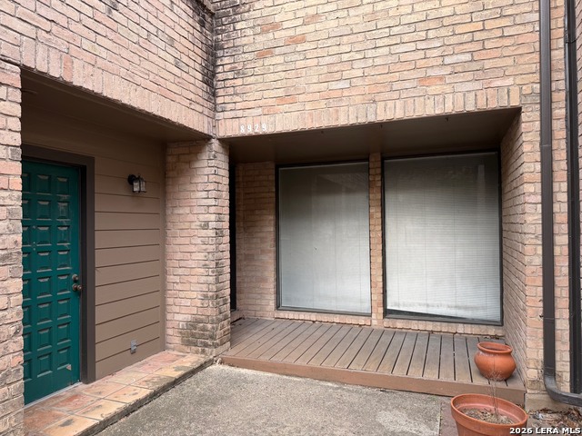 Image 2 of 12 For 8929 Willmon