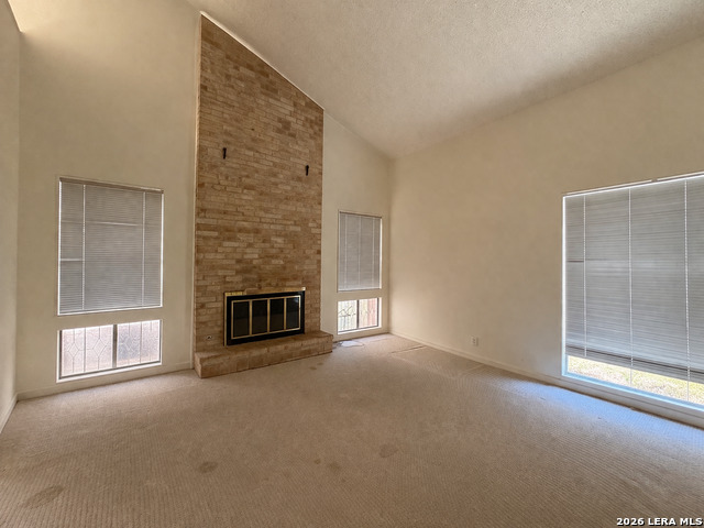 Image 3 of 12 For 8929 Willmon