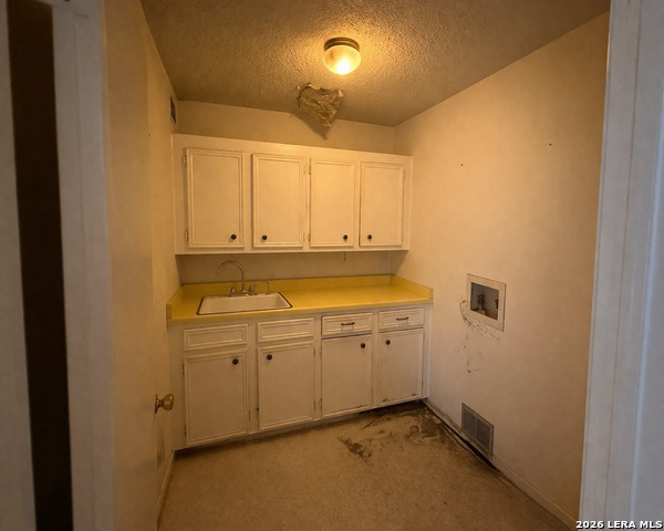 Image 7 of 12 For 8929 Willmon