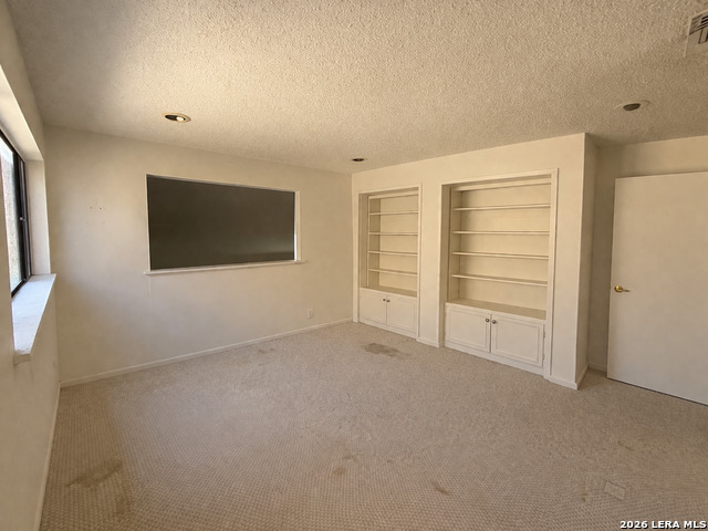 Image 8 of 12 For 8929 Willmon